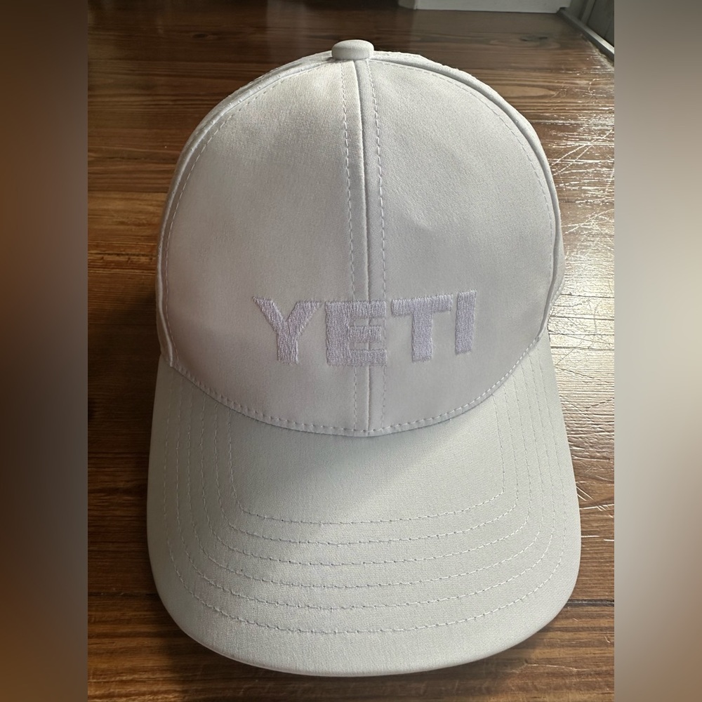 YETI White Structured Performance Hat NEW! - image 1